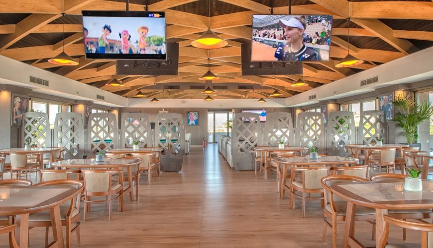 a beautiful image of Lyttos Beach