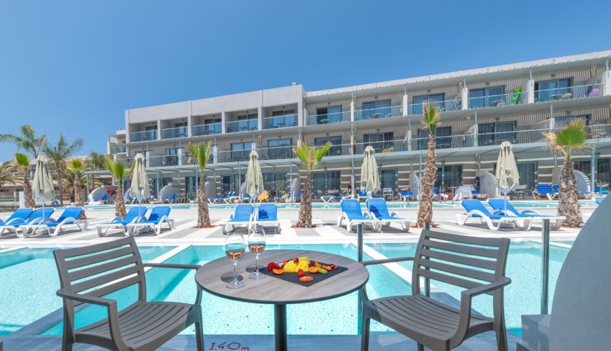 a beautiful image of Lyttos Beach