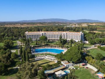 a beautiful image of Penina Hotel and Golf Resort.