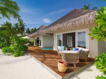 a beautiful image of Baglioni Resort Maldives.