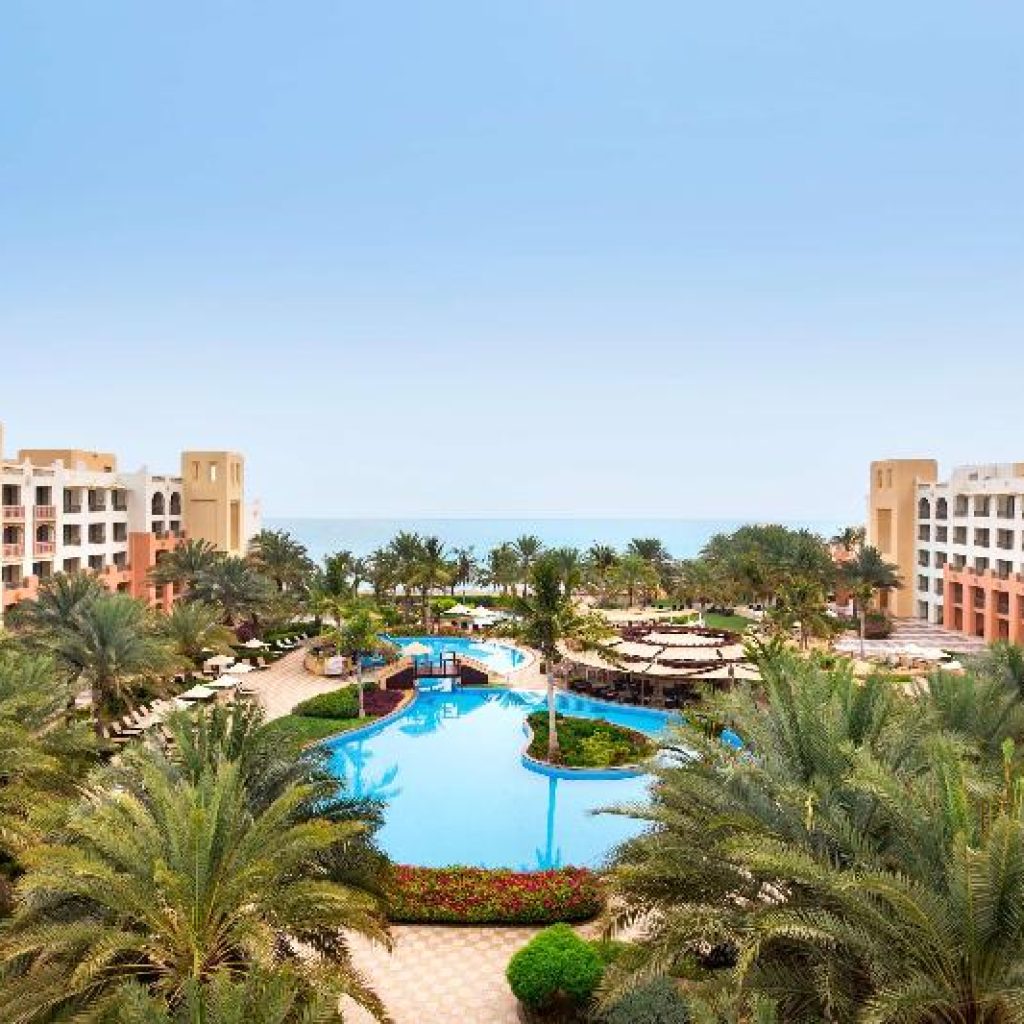 A beautiful picture of Shangri-La Barr al Jissah Resort and Spa, Muscat, Oman, hotel.