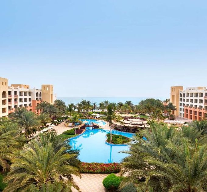 A beautiful picture of Shangri-La Barr al Jissah Resort and Spa, Muscat, Oman, hotel.