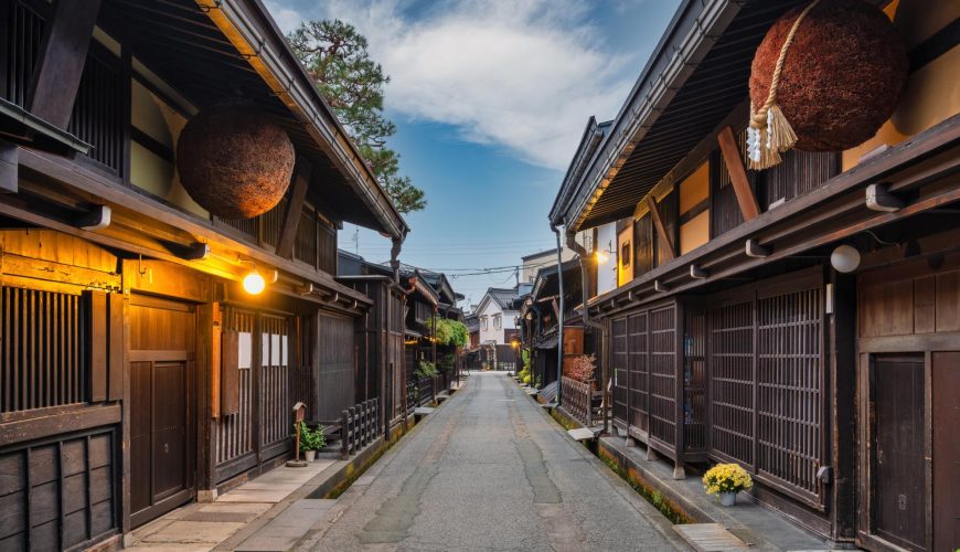 China Japan Group Tour Takayama