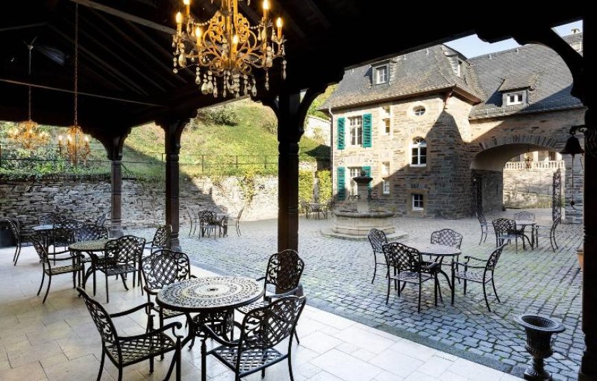 Schloss Lieser