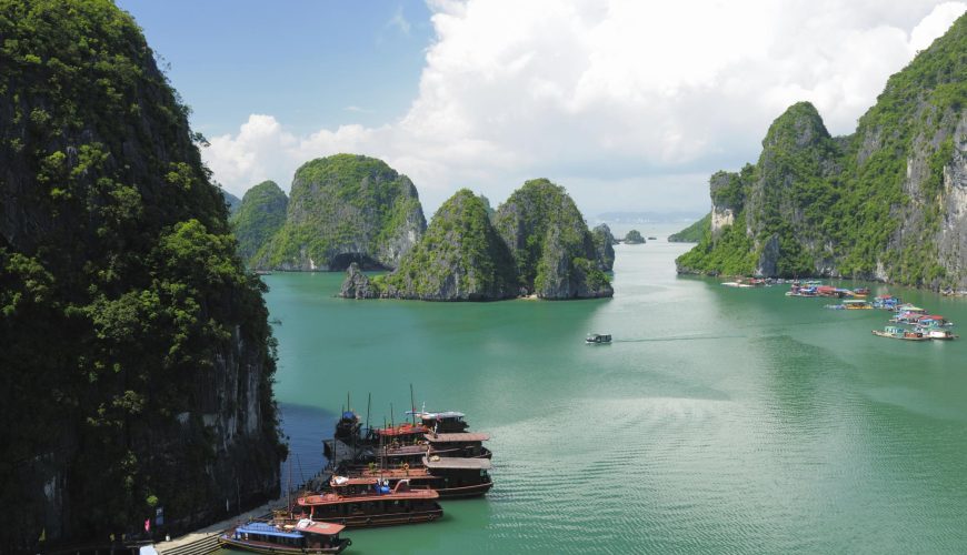 Vietnam Active Tour Halong