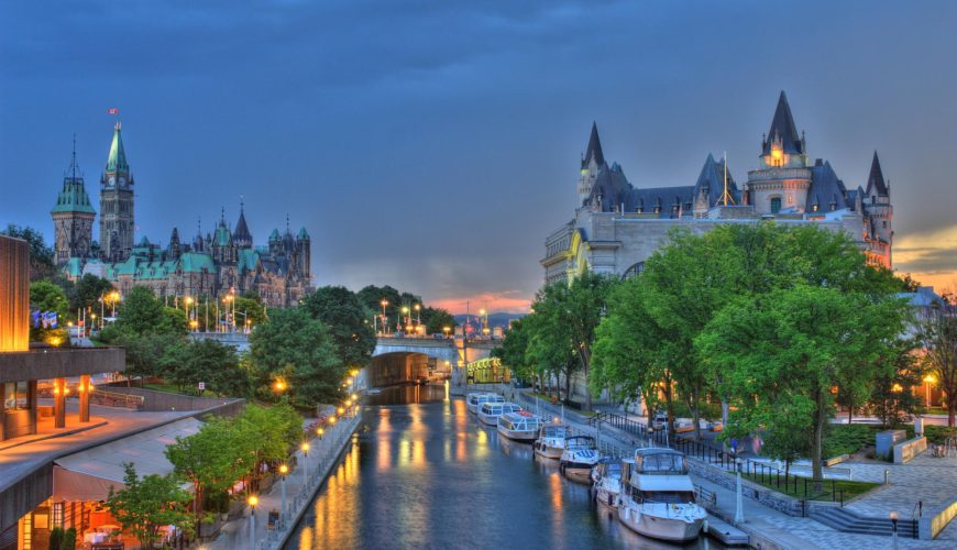 East Canada group tour Ottawa