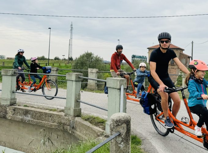 Family Cycling Euganean Hills